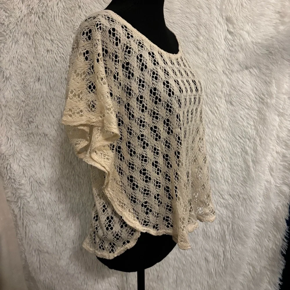 Maurice’s Crochet Top Size Medium - Picture 3 of 5